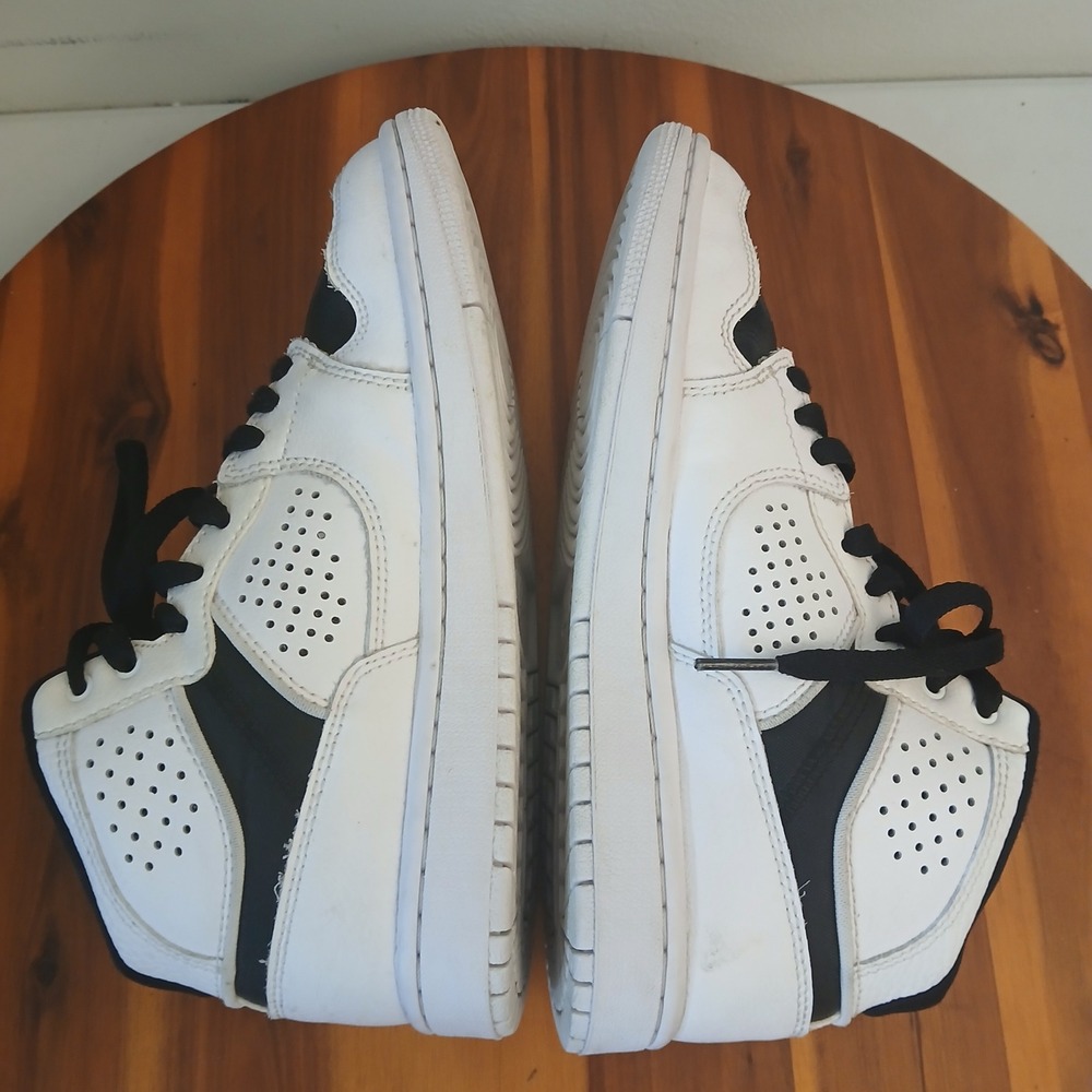 Jordan Access Kids 4.5Y White Black Basketball Shoes Sneakers AV7941-101 - Picture 6 of 8